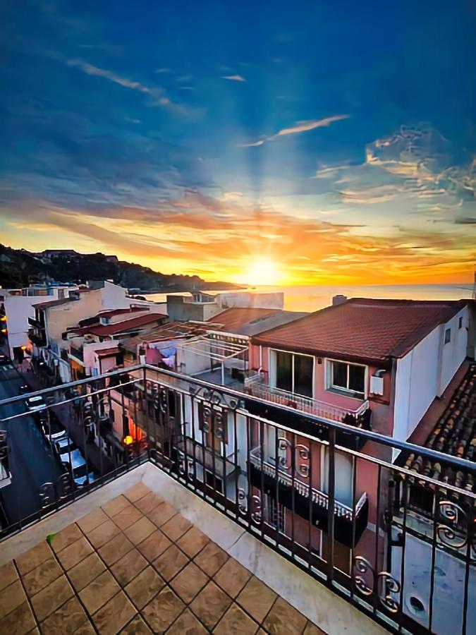 Etnapartment 4 Giardini-Naxos Kültér fotó